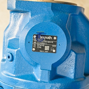 Pompe à piston de pompe principale AP2D18/assemblage de pompe hydraulique pour pelle <span class=keywords><strong>Bobcat</strong></span> MX331/334 Hyundai R35Z-7/35Z-9 CAT 303.5 - Product Image 4