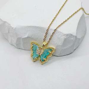 2025 mujeres moda gradiente mariposa nueva personalidad diseño colorido colgante collar - Product Image 3