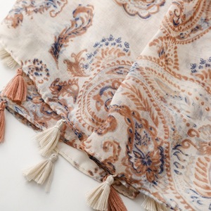 Écharpe légère de style <span class=keywords><strong>ethnique</strong></span>, couleur <span class=keywords><strong>beige</strong></span>, imprimé motif cachemire, avec pompons, 180*90cm, grande écharpe longue en voile de coton à motif paisley - Product Image 5