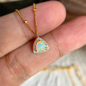 Dainty Triangle Opale Pendentif Collier À La Mode Tibétain Argent Lien Minimaliste Femmes Bijoux <span class=keywords><strong>Octobre</strong></span> <span class=keywords><strong>Pierre</strong></span> <span class=keywords><strong>De</strong></span> <span class=keywords><strong>Naissance</strong></span> Simple Tous Les Jours - Product Image 5