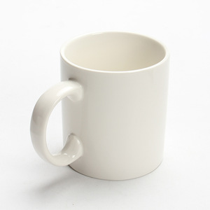 Wholesale off-white cylindrical ceramic <b>mugs</b>, simple household <b>mugs</b>, customizable high-end office <b>mugs</b>, and gift <b>sets</b>. - Product Image 1