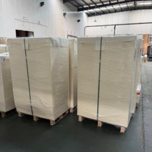 Feuilles de papier en vrac standard en pâte vierge 150-320 g/m² résistantes à l'huile, format personnalisé pour la fabrication de gobelets en papier, vente en gros - Product Image 5