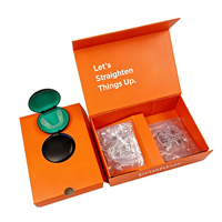 Boîte en carton ondulé rigide personnalisée avec logo, étui circulaire en plastique pour aligneur, avec pochette plate, étiquette et sac de vente au détail inclus dans le set