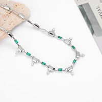 OUGEPHELI Collier unisexe en cuivre vert émeraude de style néo-chinois avec pendentif, chaîne en zircon plaqué or 24 carats, design épuré pour le quotidien