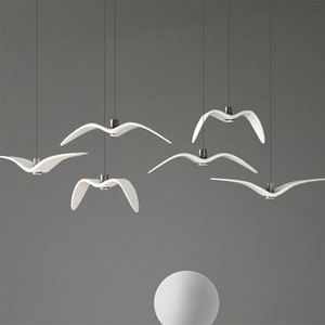 Lustre <span class=keywords><strong>d</strong></span>écoratif <span class=keywords><strong>d</strong></span>'intérieur, lampe suspendue en résine LED, mouette, vol <span class=keywords><strong>d</strong></span>'<span class=keywords><strong>oiseau</strong></span>, éclairage suspendu - Product Image 3