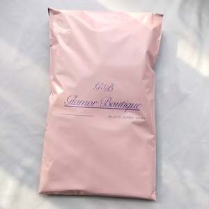 Sacs en polyéthylène recyclés pour l'expédition et l'envoi de t-shirts, sacs de livraison en amidon de maïs, sacs en plastique imperméables pour coursier - Product Image 1