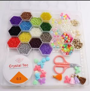 Nuevo Juego de Cuentas de Cerámica de Colores Mezclados, <span class=keywords><strong>para</strong></span> <span class=keywords><strong>Hacer</strong></span> Joyas, <span class=keywords><strong>Pulseras</strong></span>, Pendientes y Collares, en <span class=keywords><strong>Caja</strong></span> de Regalo <span class=keywords><strong>para</strong></span> <span class=keywords><strong>Niñas</strong></span> - Product Image 1