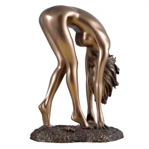 日本聚树脂裸女塑像裸体女子提交弯腰青铜色雕塑