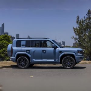 Autos BYD Denza <span class=keywords><strong>B5</strong></span> Leopard 5, Vehículo Todoterreno con Volante a <span class=keywords><strong>la</strong></span> Derecha, Leopard 5 Híbrido Enchufable, SUV 4x4 de 5 Plazas - Product Image 4