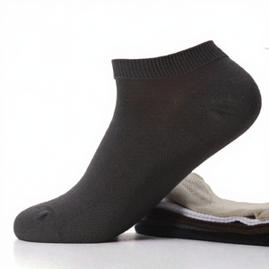 Chaussettes courtes invisibles pour hommes en fibre de bambou, déodorantes, style décontracté, nouvelle collection, épaisseur standard, pour l'été, vente en gros pour fabricants - Product Image 3