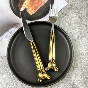 Ensemble de couverts en acier inoxydable avec manche en céramique de haute qualité, couteau et fourchette à manche en forme d'ours tridimensionnel - Product Image 5