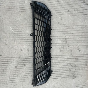 Grille inférieure Toyota Camry 53102-06610 en plastique ABS, pièce de rechange pour pare-chocs, version européenne - Product Image 4