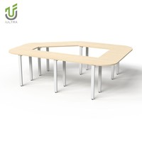Table de conférence rectangulaire modulaire iULTRA pour mobilier de bureau commercial, design creux