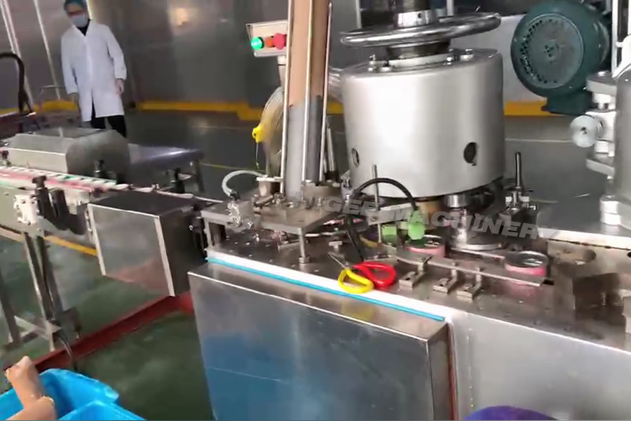 Higee Automatic luncheon meat canned vacuum sealing machine canned sardine fish seaming machine