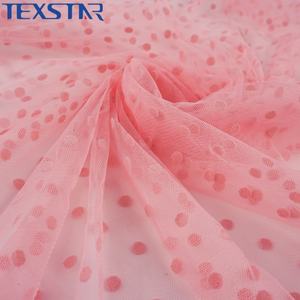 女の子のドレス用の卸売ポリエステルフロッキー水玉メッシュ生地 - Product Image 1