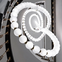Lustre moderne personnalisé en cristal, design simple et luxueux, à économie d'énergie, avec télécommande, intensité réglable, angle de faisceau à 360°, pour plafond