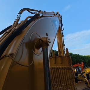 รถขุดไฮดรอลิกแบบตีนตะขาบ Caterpillar CAT320CL จากโรงงานญี่ปุ่นแท้ เหมาะสำหรับโครงการเทศบาล - Product Image 6