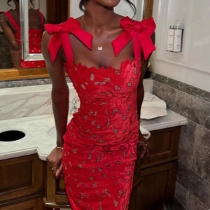 Robe de soirée pour femme, style halter, en dentelle, tendance - Product Image 3