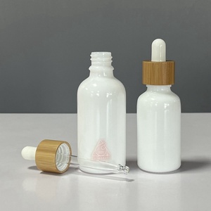 Botella de Vidrio Vacía de 50 ml, Blanca Brillante, para Uso Cosmético e Industrial, con Gotero Blanco a Prueba de Manipulación - Product Image 1