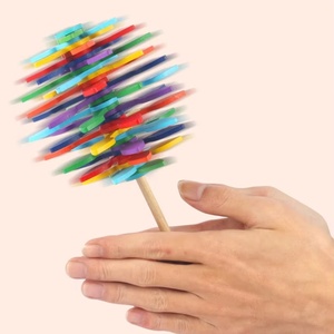 Jouet créatif en bois écologique anti-stress en forme de sucette - Jouet éducatif précoce coloré rotatif et empilable pour jouer - Product Image 1
