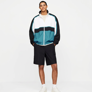 Veste coupe-vent légère et écologique pour homme, personnalisable, avec ensemble short cargo, fabrication OEM ODM, streetwear, vêtements de sport - Product Image 1