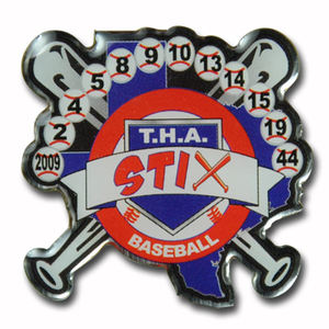 Pins à revers en métal imprimés UV avec logo personnalisé, pins en émail dur et doux mignons - Product Image 1