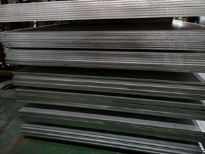 Produttore cinese ASTM 403 410 410 j1 420 420 j2 431 440A <span class=keywords><strong>440B</strong></span> 440C Martensiti lamiera in acciaio inossidabile di prima qualità - Product Image 2