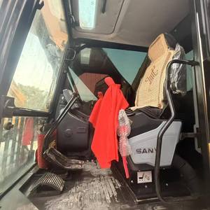 Excavatrice sur chenilles hydraulique SANY235H d'occasion, moteur, poids opérationnel de 23 tonnes, bon état pour la construction/l'agriculture - Product Image 6