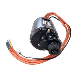 Motor QS 138 90H V3 con Refrigeración Líquida y Reducción Integrada 1:2.35, Motor de Accionamiento Medio de 4000W para Motocicleta Eléctrica Todoterreno - Product Image 1
