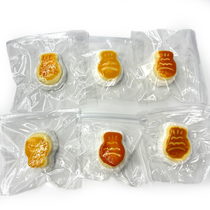 Balle anti-stress en plastique souple en forme de pain avec effet de mouvement fluide, jouet sensoriel à pétrir pour soulager l'anxiété et la relaxation au bureau - Product Image 5