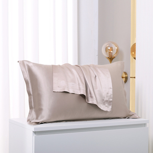 <span class=keywords><strong>Federa</strong></span> per <span class=keywords><strong>cuscino</strong></span> in seta personalizzata all'ingrosso su entrambi i lati <span class=keywords><strong>federa</strong></span> in seta naturale di gelso al 100% con cerniera nascosta - Product Image 1