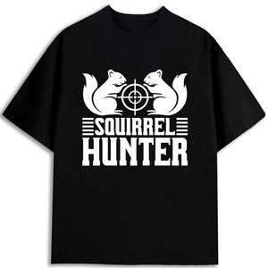 Camiseta para Hombre Squirrel Hunter, 100% Algodón, 180 g/m², Estampada, Manga Corta, Cuello Redondo, Ecológica, Hecha en EE. UU. - Product Image 1