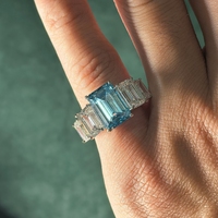 Bague en diamant de laboratoire bleu de 4,5 carats, taille émeraude, fantaisie VS1, certifiée IGI, en platine PT950, diamant synthétique