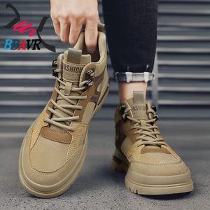 Bottes de travail rétro pour hommes, à semelle épaisse, coupe mi-haute, design tendance, antidérapantes, style décontracté, avec empeigne en maille respirante pour le printemps - Product Image 5