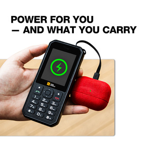Banco <span class=keywords><strong>de</strong></span> Energía AGM M11 Resistente al Agua 2 en 1 con Cargador Rápido, Cable Tipo-C, 4000mAh, Punto <span class=keywords><strong>de</strong></span> Acceso WiFi, <span class=keywords><strong>Linterna</strong></span>, Carga Rápida <span class=keywords><strong>de</strong></span> 18W - Product Image 3