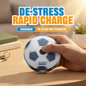 Power Bank a Forma di Pallone da Calcio 5000mAh/10000mAh, Caricabatterie Esterno Portatile per Telefoni Cellulari, Compatibile con iPhone Samsung Android - Product Image 4