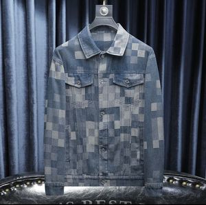 Veste en <span class=keywords><strong>jean</strong></span> délavé et vieilli à imprimé intégral <span class=keywords><strong>Louis</strong></span> Pixel Damier pour homme, style streetwear, avec revers et poches, manteau extérieur en <span class=keywords><strong>jean</strong></span> - Product Image 1