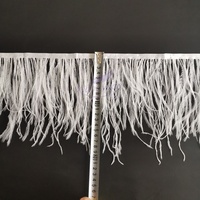 Vente en gros de plumes d'autruche blanches teintées, duveteuses, de 15-18 cm, pour la décoration de robes de soirée, de mariages, de vêtements de danse et d'artisanat
