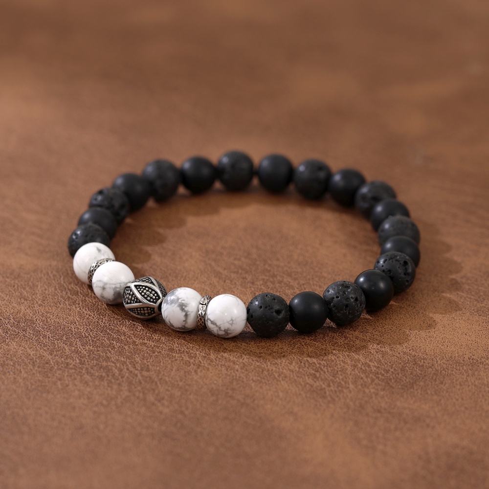 Roche volcanique blanche