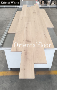 Suelo de madera de ingeniería de roble europeo a prueba de agua, suelo de madera dura de ingeniero, suelo de madera de roble blanco para el hogar, interior y hotel - Product Image 4