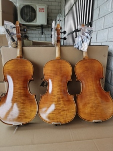 <span class=keywords><strong>Violino</strong></span> <span class=keywords><strong>Professionale</strong></span> in Abete e Acero Dipinto a Mano, Finitura Opaca, Tastiera in Ebano, per Esperti di Accessori di Alta Gamma - Vendita all'Ingrosso - Product Image 6