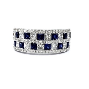 Bague large en or blanc 18 carats de qualité supérieure, sertie de saphirs et de diamants, style ethnique, pour femmes, idéale pour mariages et soirées - Product Image 1