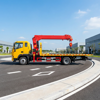 Camion-grue auxiliaire pour marchandises dangereuses, pour le levage sécurisé de matériaux spéciaux et la manutention de matières dangereuses en milieu industriel