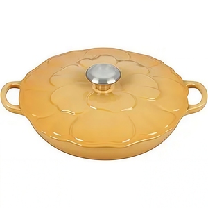 Poêle à frire peu profonde <span class=keywords><strong>en</strong></span> <span class=keywords><strong>fonte</strong></span> émaillée durable antiadhésive <span class=keywords><strong>avec</strong></span> <span class=keywords><strong>couvercle</strong></span> <span class=keywords><strong>en</strong></span> forme de pétale, poêle émaillée blanche <span class=keywords><strong>avec</strong></span> bouton doré, idéale pour un cadeau - Product Image 5