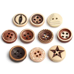 Vintage Retro Shirt Button 4 Holes 2 Holes Round Natural Wooden Button For Clothing