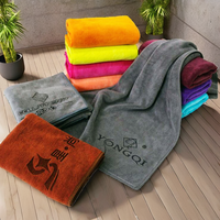 Serviette de sport en microfibre de haute qualité à prix abordable avec logo personnalisé, absorbante et à séchage rapide pour le golf, le fitness et les activités de plein air