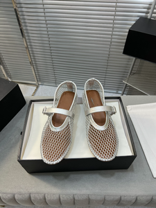 Para Alaias: Zapatillas de ballet retro de piel de oveja tejida con una sola tira, versátiles, de moda para mujer, con diseño calado, ideales como pantuflas. - Product Image 2