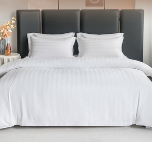 Juego de Sábanas de Satén Lavado de 300 Hilos, Diseño Moderno, con Funda de Edredón y Cortinas para Dormitorio de Boda - Product Image 2