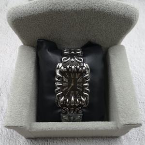 Alabaster Claw Design Gothic Y2K Retro Style Alloy <b>Quartz</b> <b>Watch</b> for Fashion <b>Men</b> and Women European American Trendy - Product Image 6