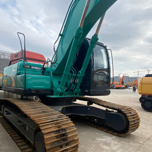 Excavatrice d'occasion, matériel de terrassement, KOBELCO SK210D à vendre - Product Image 1